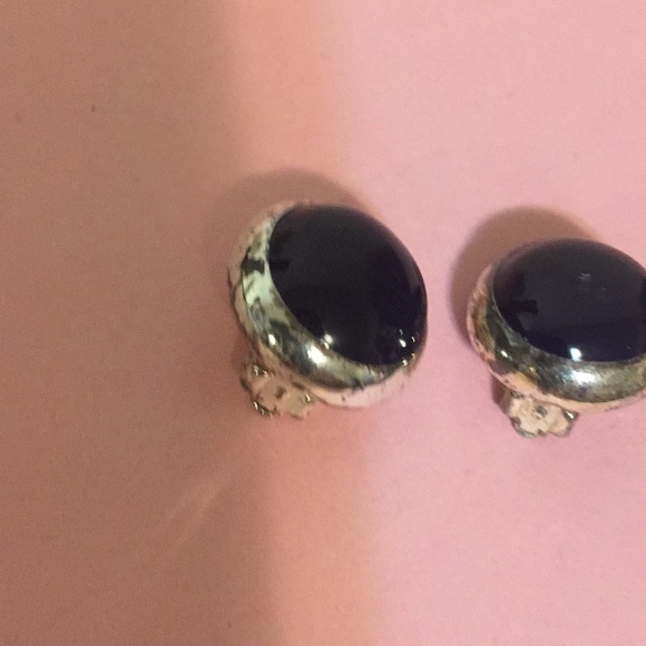 Vintage earrings, jewelry, 1/2” navy and silver - Picture 3 of 5